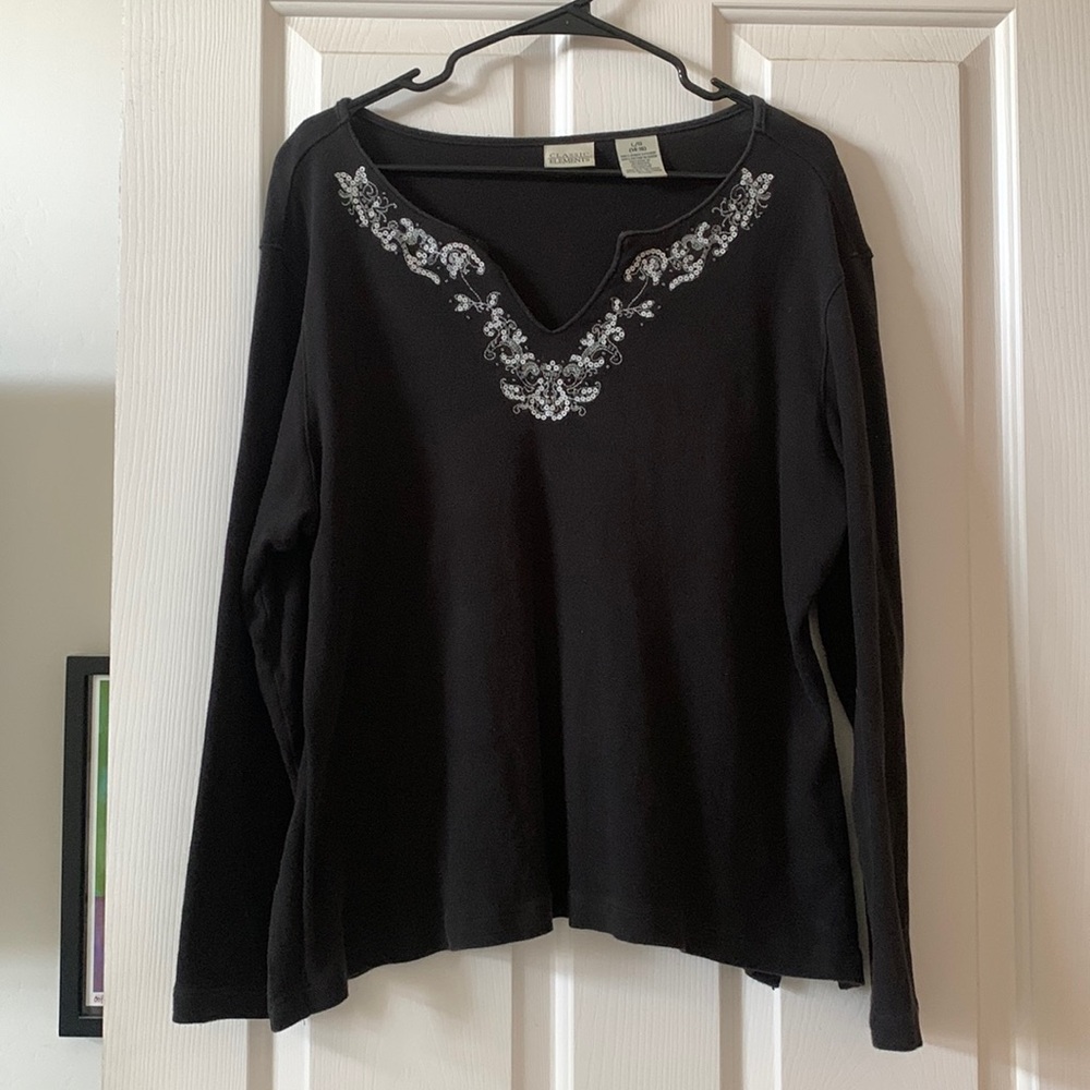Women’s long sleeve shirt
